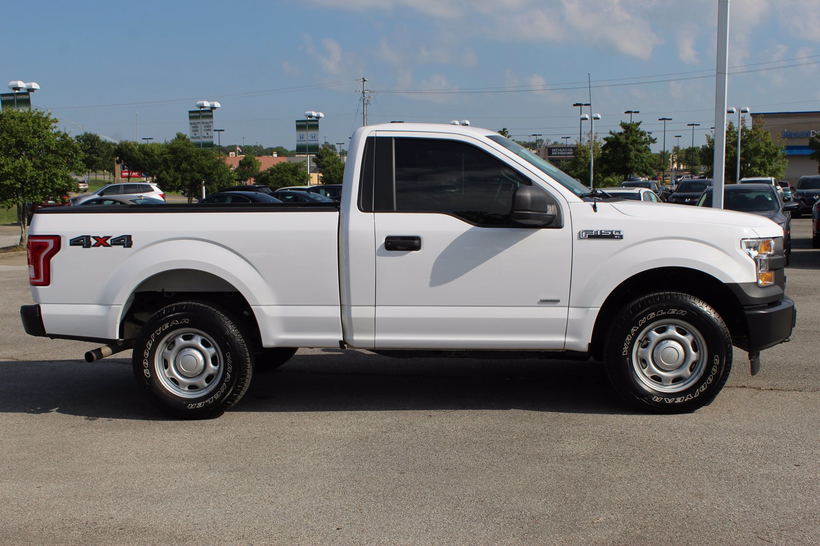 Pre Owned 2017 Ford F 150 Xl 4wd Regular Cab Pickup